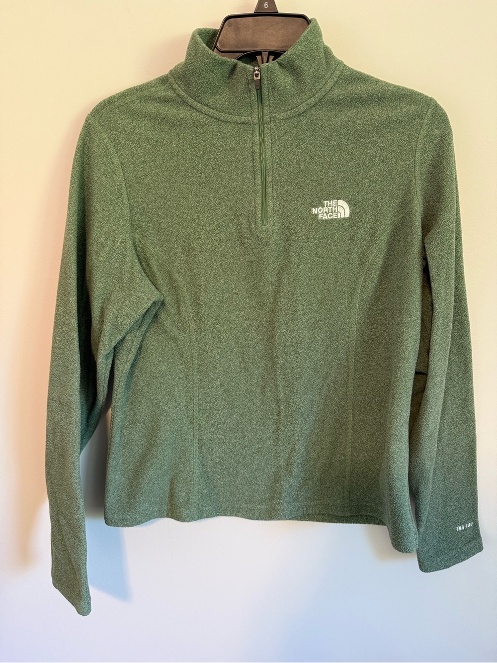 The North Face Women's Green Quarter-Zip Fleece Pullover (TKA 100)